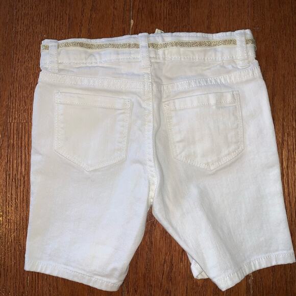 Osh Kosh B’Gosh Toddler White Shorts with Gold Shimmery Ribbon Belt - Girls 4T - Picture 2 of 4